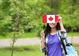 Du Học Canada Kèm Người Thân Đi Cùng Vợ Ở Mỹ Được Không Ạ